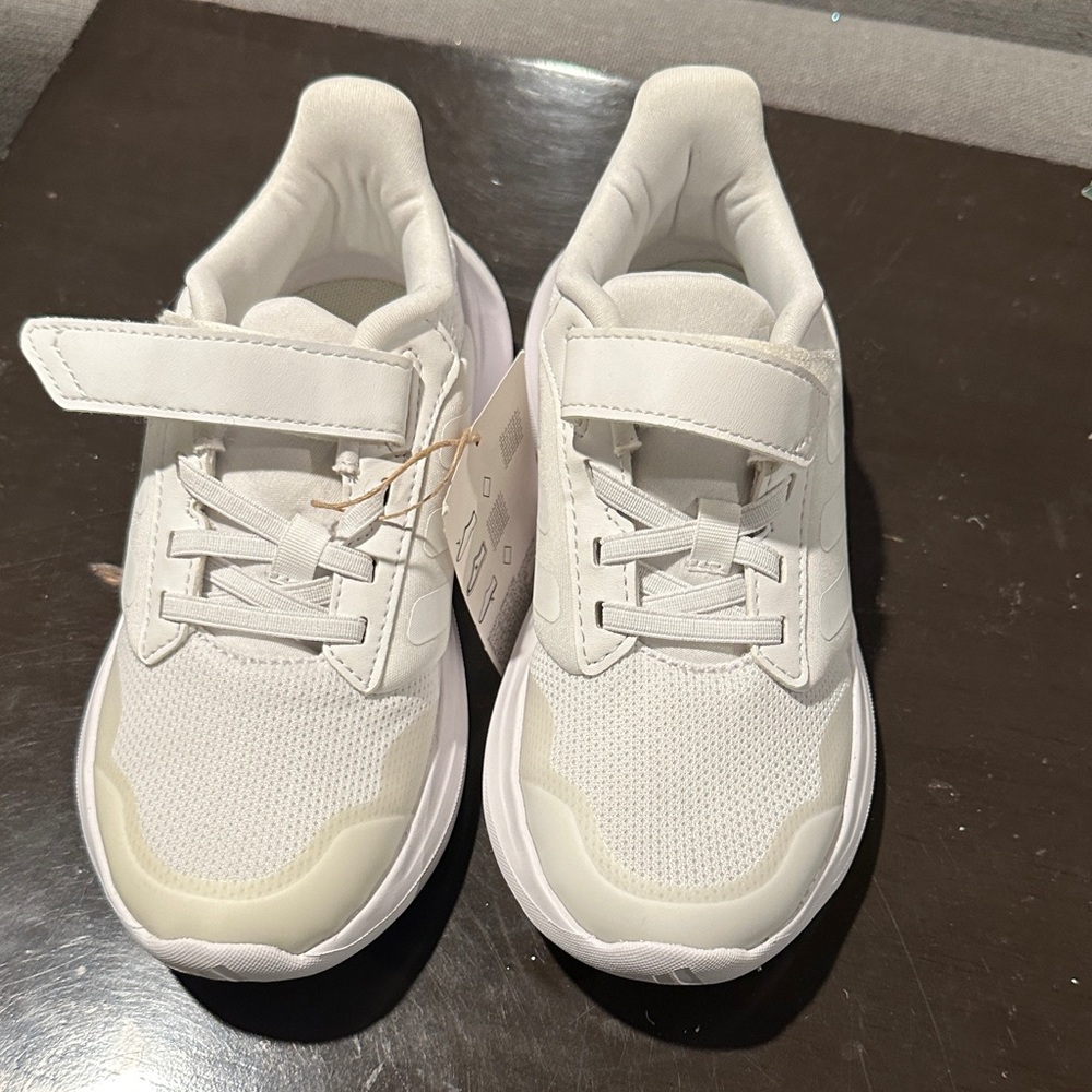NWT Adidas Tensaur Run 3.0 (kids)